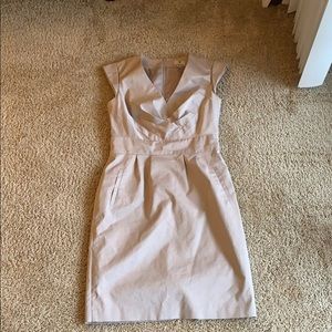 Tan dress with pockets
